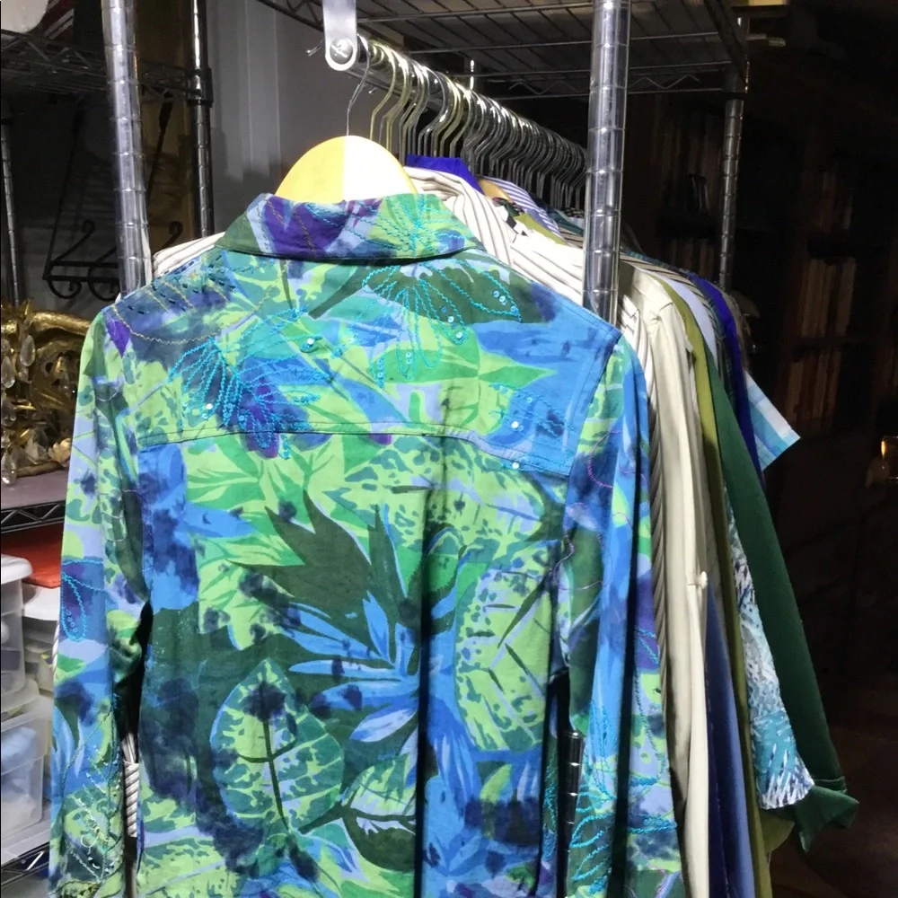 Tantrums Colorful Jacket - Picture 14 of 15